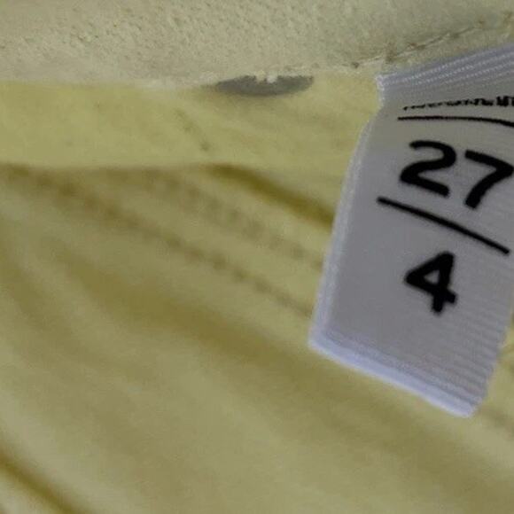 LOFT The Cut Off Short Yellow Denim High Rise 4" Inseam Cotton Stretch NWT Sz 27 - Picture 5 of 8